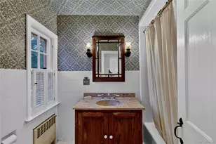 32 Eastview Ave, Pleasantville, NY 10570 - Photo 19