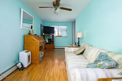 8 Park Circle N, Farmingdale, NY 11735 - Photo 11