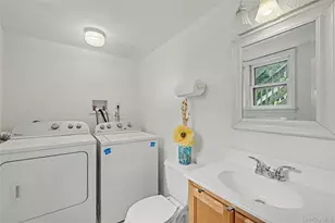 26 Tamarack Hill Dr, Poughkeepsie, NY 12603 - Photo 23