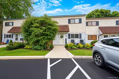 167 Pointe Circle N #167, Coram, NY 11727 - Photo 1