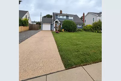 105 Bucket Lane, Levittown, NY 11756 - Photo 1