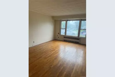 791 Park Avenue, Uniondale, NY 11553 - Photo 7