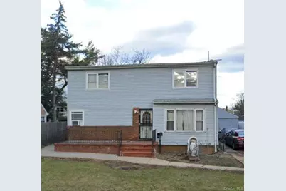 791 Park Avenue, Uniondale, NY 11553 - Photo 1