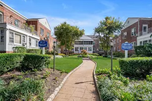 1367 Broadway, Hewlett, NY 11557 - Photo 11