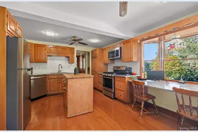 201 Masten Road, Pleasant Valley, NY 12569 - Photo 13