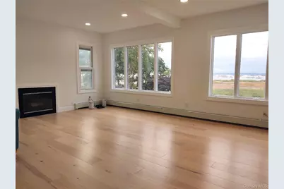 16 The Boulevard, Sea Cliff, NY 11579 - Photo 9