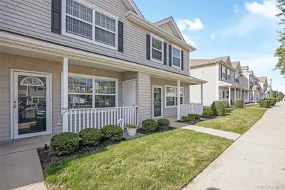 1003 Willow Lane, Valley Stream, NY 11580 - Photo 19