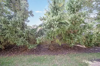 1003 Willow Lane, Valley Stream, NY 11580 - Photo 21