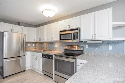 1003 Willow Lane, Valley Stream, NY 11580 - Photo 11