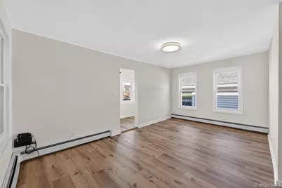 84 E Pine Street, Long Beach, NY 11561 - Photo 3
