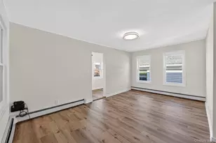 84 E Pine St, Long Beach, NY 11561 - Photo 3