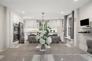 211 Douglas Pl, Mount Vernon, NY 10552 - Photo 15