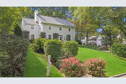 211 Douglas Place, Mount Vernon, NY 10552 - Photo 1