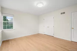 52 Dorchester Rd, Scarsdale, NY 10583 - Photo 13