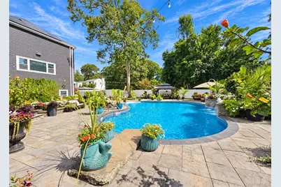 521 Park Avenue, Centereach, NY 11720 - Photo 35