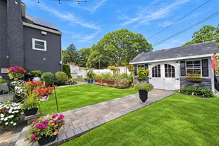 521 Park Ave, Centereach, NY 11720 - Photo 45