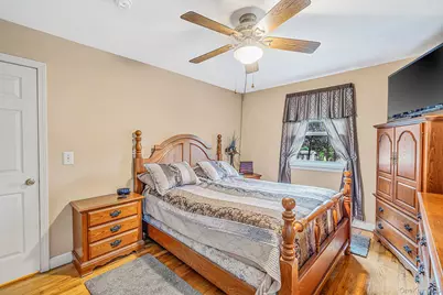 102 Robinson Avenue, Medford, NY 11763 - Photo 19