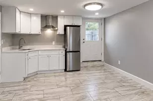 276 Swinton Ave, Bronx, NY 10465 - Photo 13