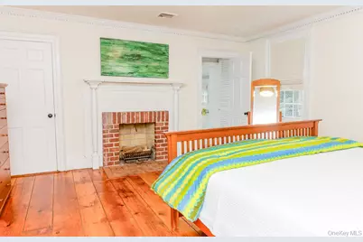 592 Landing Avenue, Smithtown, NY 11787 - Photo 35