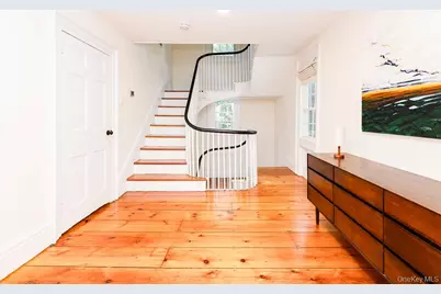 592 Landing Avenue, Smithtown, NY 11787 - Photo 29