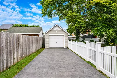 19 Cherry Avenue, West Sayville, NY 11796 - Photo 33