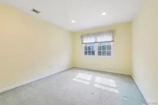 2175 Helene Ave, Merrick, NY 11566 - Photo 29