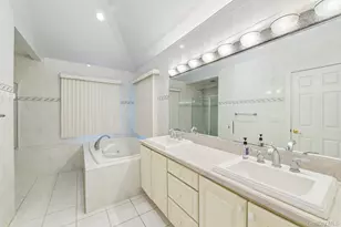 2175 Helene Ave, Merrick, NY 11566 - Photo 25