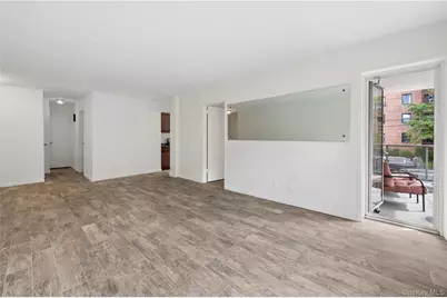 636 N Terrace Avenue #2B, Fleetwood, NY 10552 - Photo 13