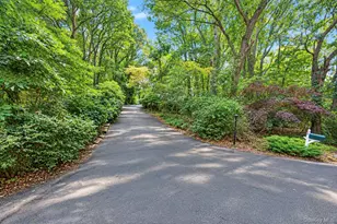 2 Glenwater Ln, East Setauket, NY 11733 - Photo 5