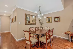 1130 Savoy Dr, Melville, NY 11747 - Photo 13