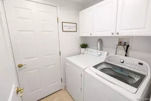 1130 Savoy Dr, Melville, NY 11747 - Photo 29