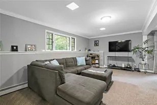 999 Cliff Ave, Yorktown Heights, NY 10598 - Photo 17