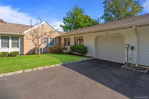 152 Revere Dr, Sayville, NY 11782 - Photo 19