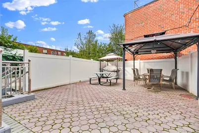 861 Home Street, Bronx, NY 10459 - Photo 15