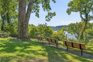 751 N Broadway, Hastings on Hudson, NY 10706 - Photo 23