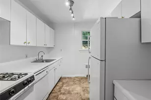 751 N Broadway, Hastings on Hudson, NY 10706 - Photo 11