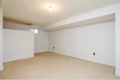 20 Byron Avenue, White Plains, NY 10606 - Photo 21