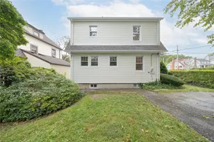 20 Byron Ave, White Plains, NY 10606 - Photo 27