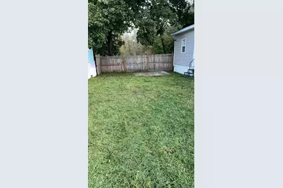 33 Debra Ct. 33 Debra Ct., Poughkeepsie, NY 12601 - Photo 3
