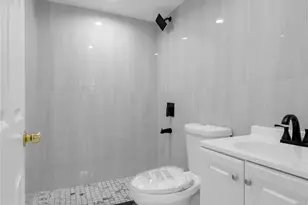 137-40 234th St, Rosedale, NY 11422 - Photo 25