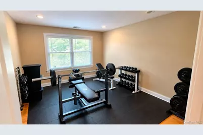 3 Cleveland Street, Nesconset, NY 11767 - Photo 9