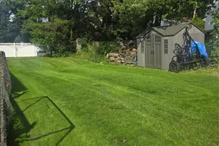 7 Bradshaw Dr, Ossining, NY 10562 - Photo 11