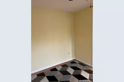 269 W Sneden Place W #269, Spring Valley, NY 10977 - Photo 7