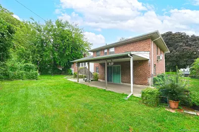 21 Goldfield Street, Melville, NY 11747 - Photo 5