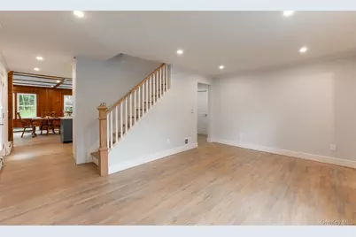 16 Forest Avenue, Cortlandt Manor, NY 10567 - Photo 5