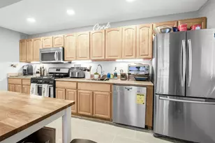 360 E 167th St, Bronx, NY 10456 - Photo 7