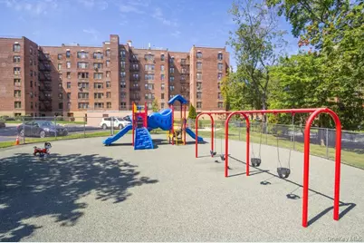 18-75 Corporal Kennedy Street #3J, Bayside, NY 11360 - Photo 21