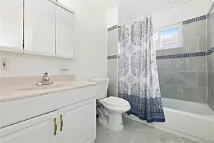 75 Harding Pl, Freeport, NY 11520 - Photo 23