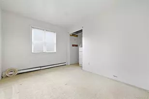 75 Harding Pl, Freeport, NY 11520 - Photo 15