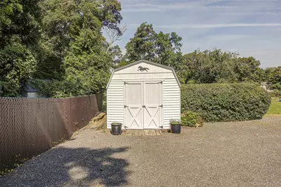 133 Kings Highway, Hauppauge, NY 11788 - Photo 45